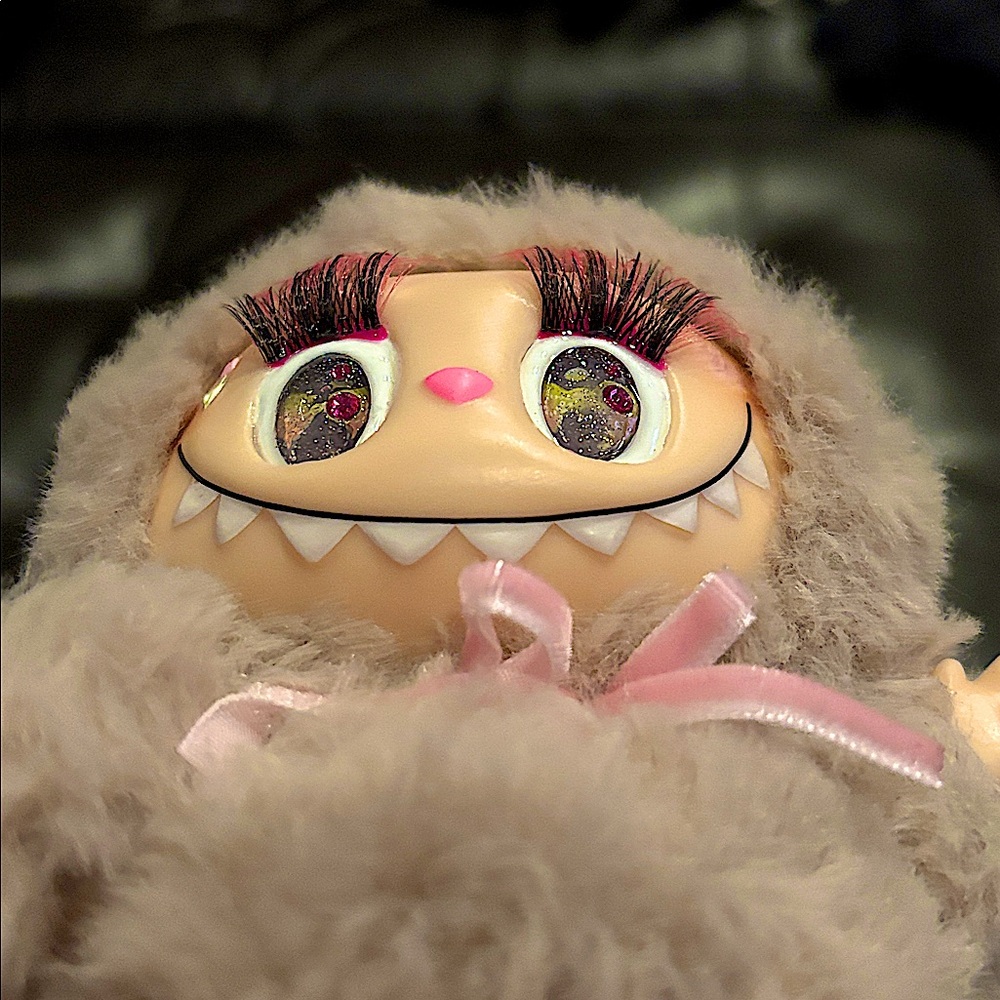 Custom Labubu - Picture 10 of 10